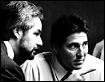 Rechts: John Contini, links: Gil Fernandez. Tijdens de rechtszaak, 1991.
