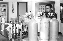 Arnold in zijn lab