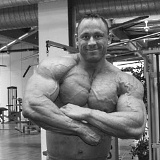 Nee, wetenschappers van de Catholic University of Brasilia kunnen nog niet vertellen of bodybuilders die de methoden van de Zwitserse supertrainer Patrick Tuor gebruiken ook echt meer spieren en kracht opbouwen. Maar ze kunnen wel aantonen dat Tuors methoden leiden tot meer 'pomp' dan reguliere krachttraining. Hun artikel is verschenen in Frontiers in Physiology.